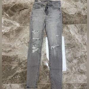 American Eagle Outfitters Women's Gray Distressed Jeans